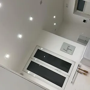 Nicolai Apartman