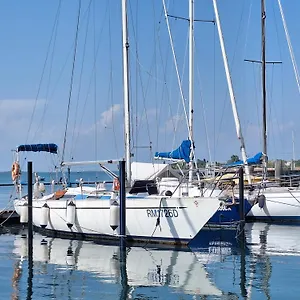 https://cavallino-bb-house-boat.hotelslidodijesolo.com